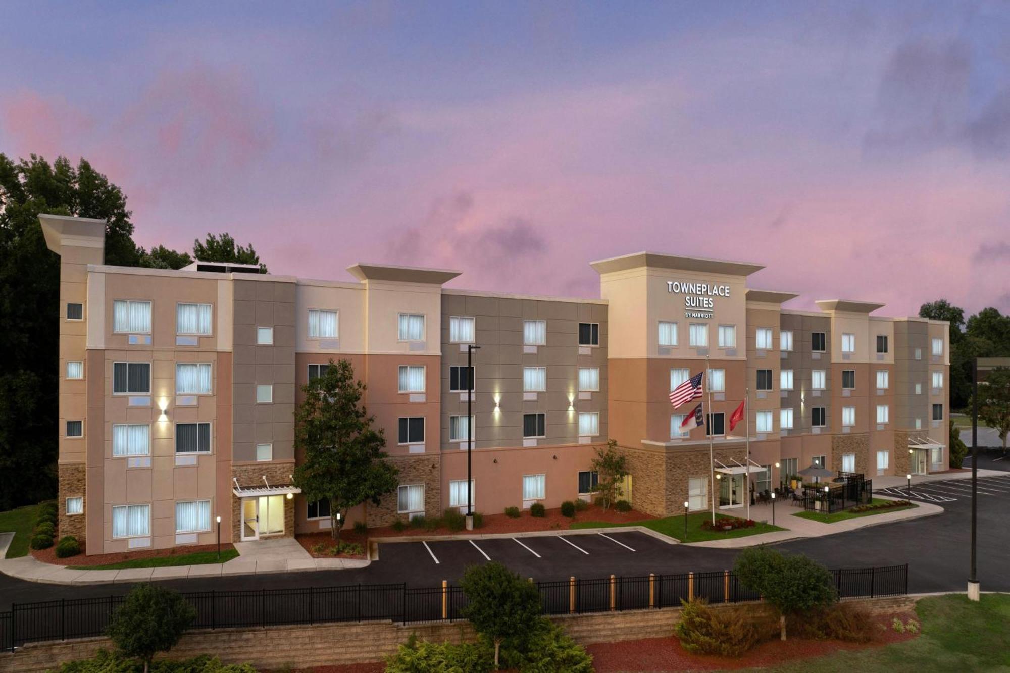 Towneplace Suites By Marriott Goldsboro Exterior photo